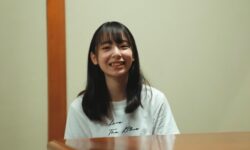 【日向坂46】渡辺莉奈、インタビューで学習机という単語が出てきて微笑ましい