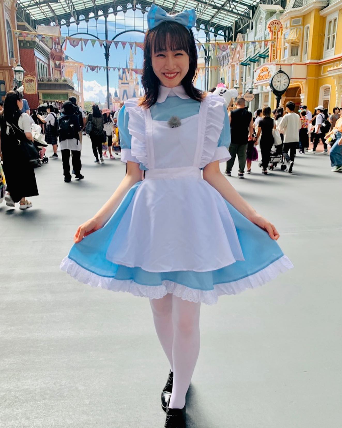 岸本理沙アナの画像集　vol.16