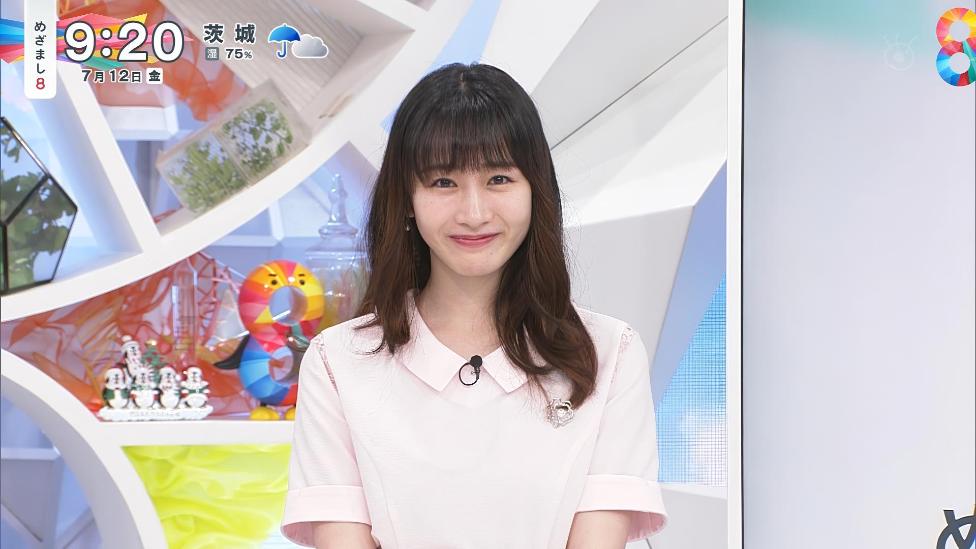 岸本理沙アナの画像集　vol.26