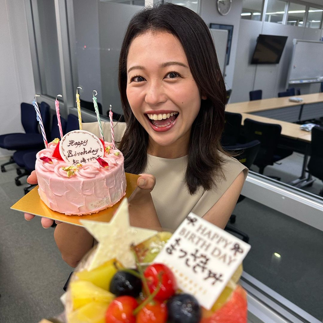 松﨑涼佳アナの画像集　vol.20