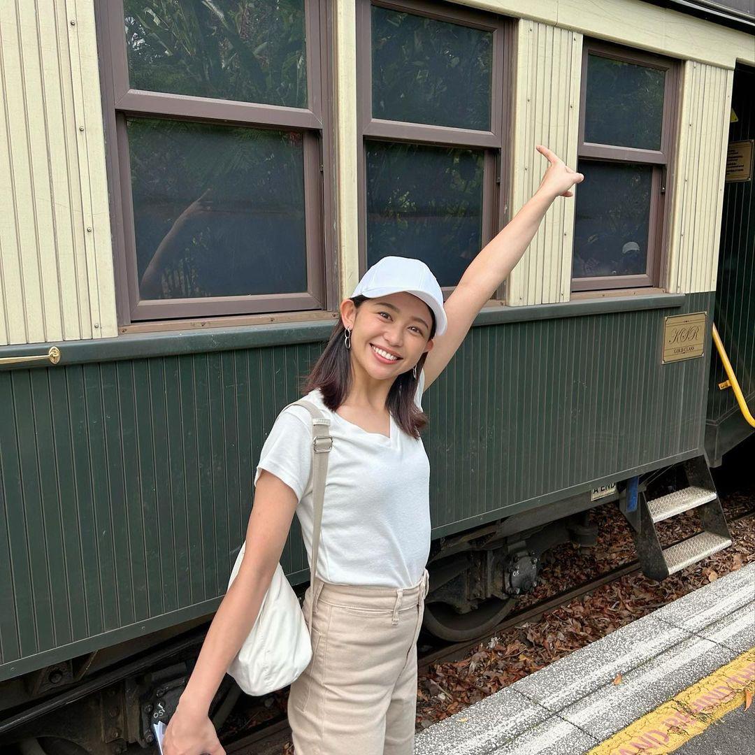 松﨑涼佳アナの画像集　vol.131