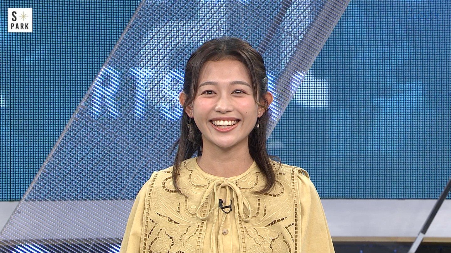 松﨑涼佳アナの画像集　vol.271