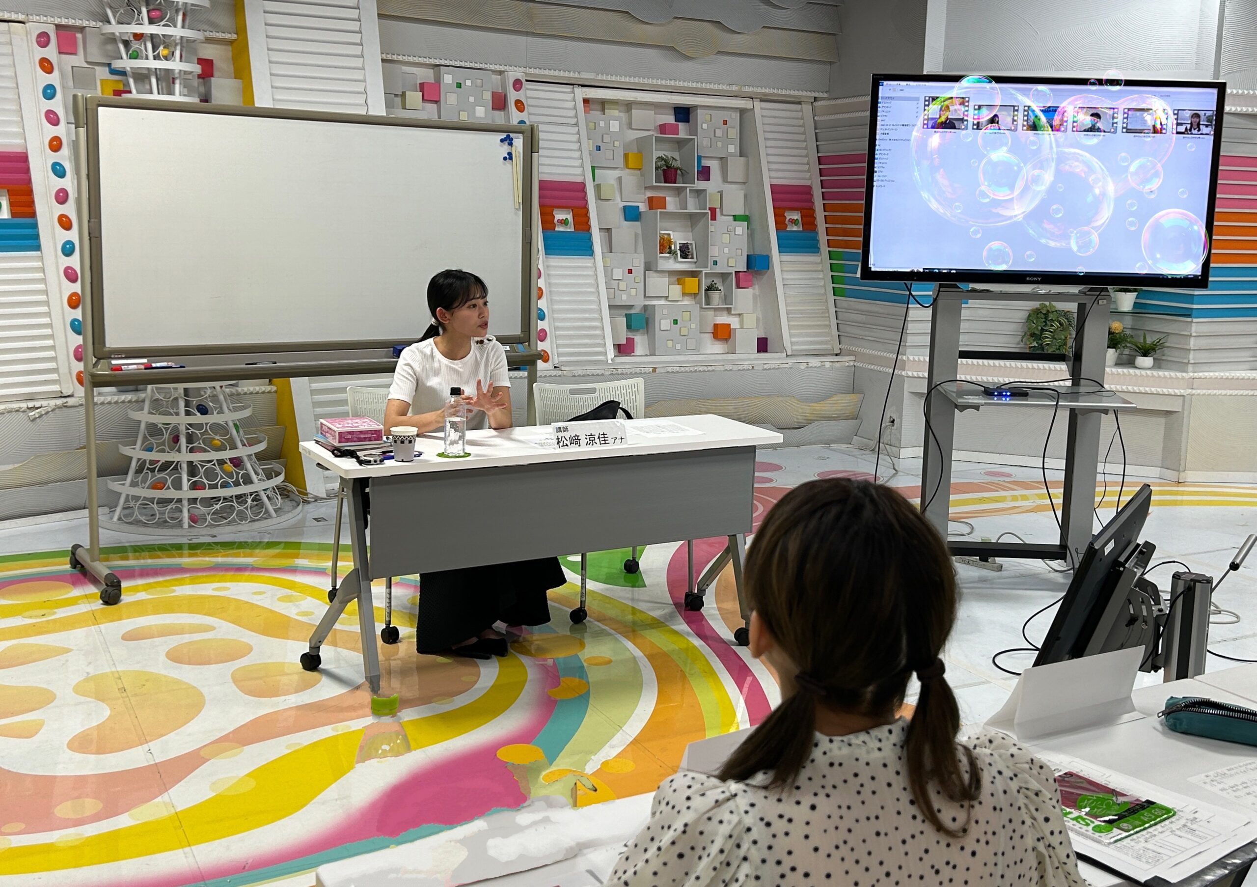 松﨑涼佳アナの画像集 vol.172