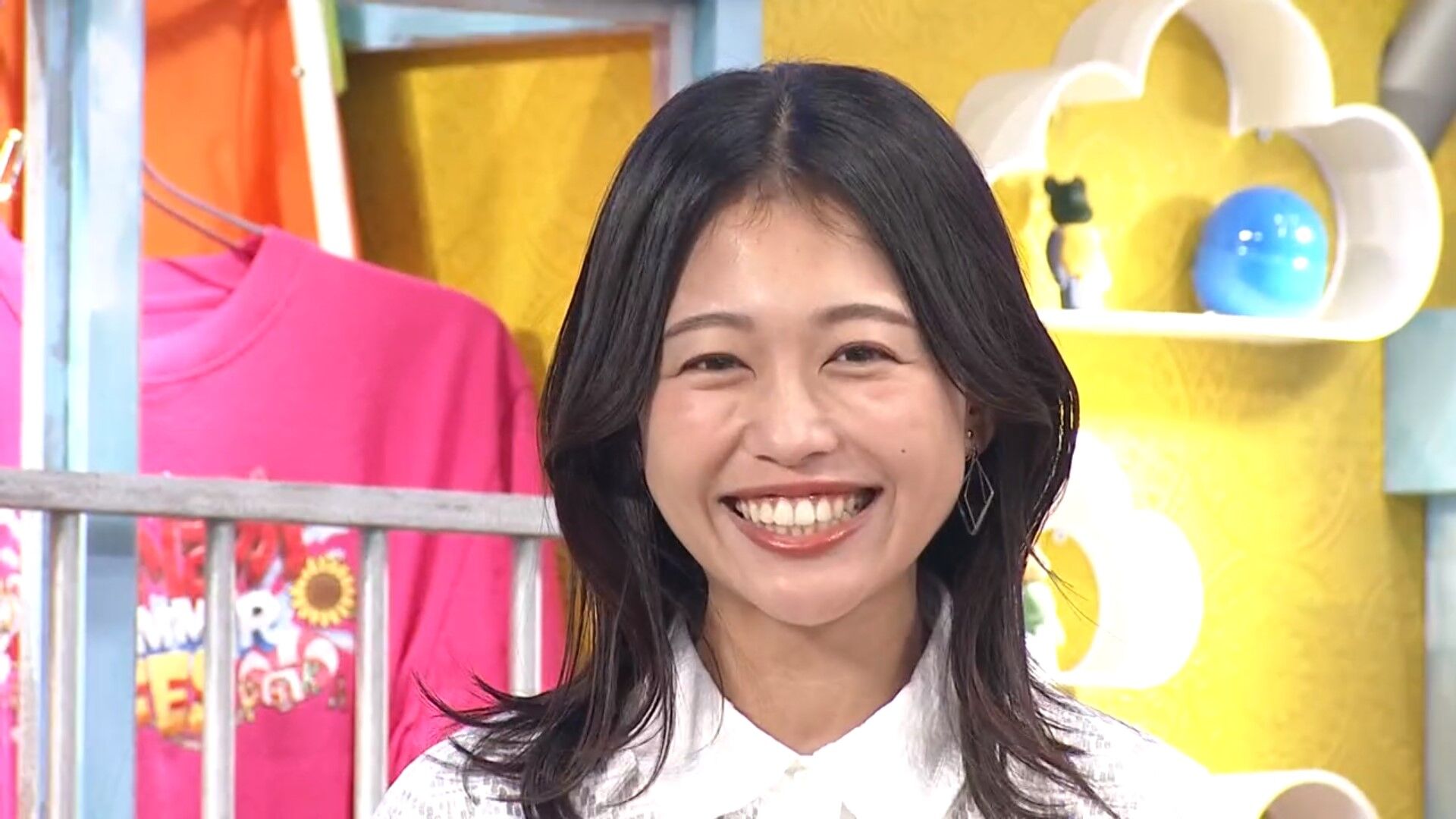 松﨑涼佳アナの画像集 vol.71