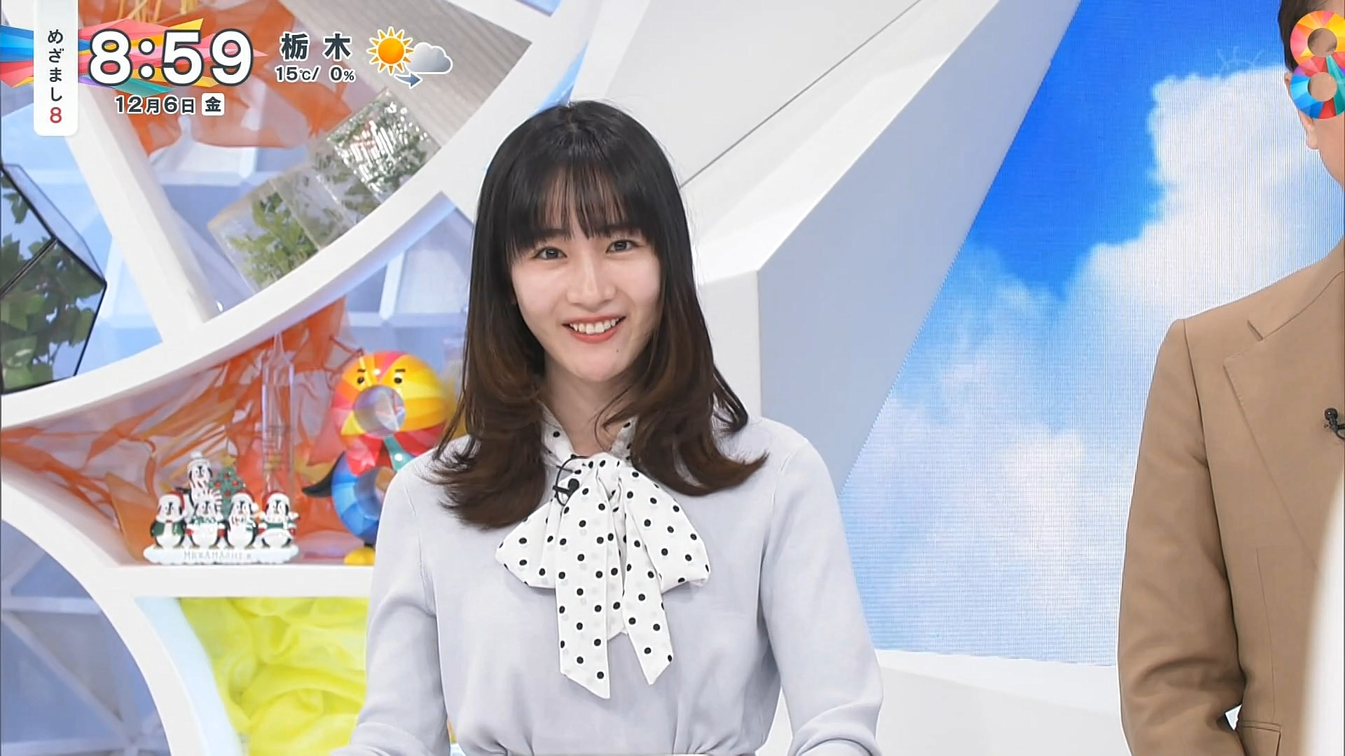 岸本理沙アナの画像集 vol.147