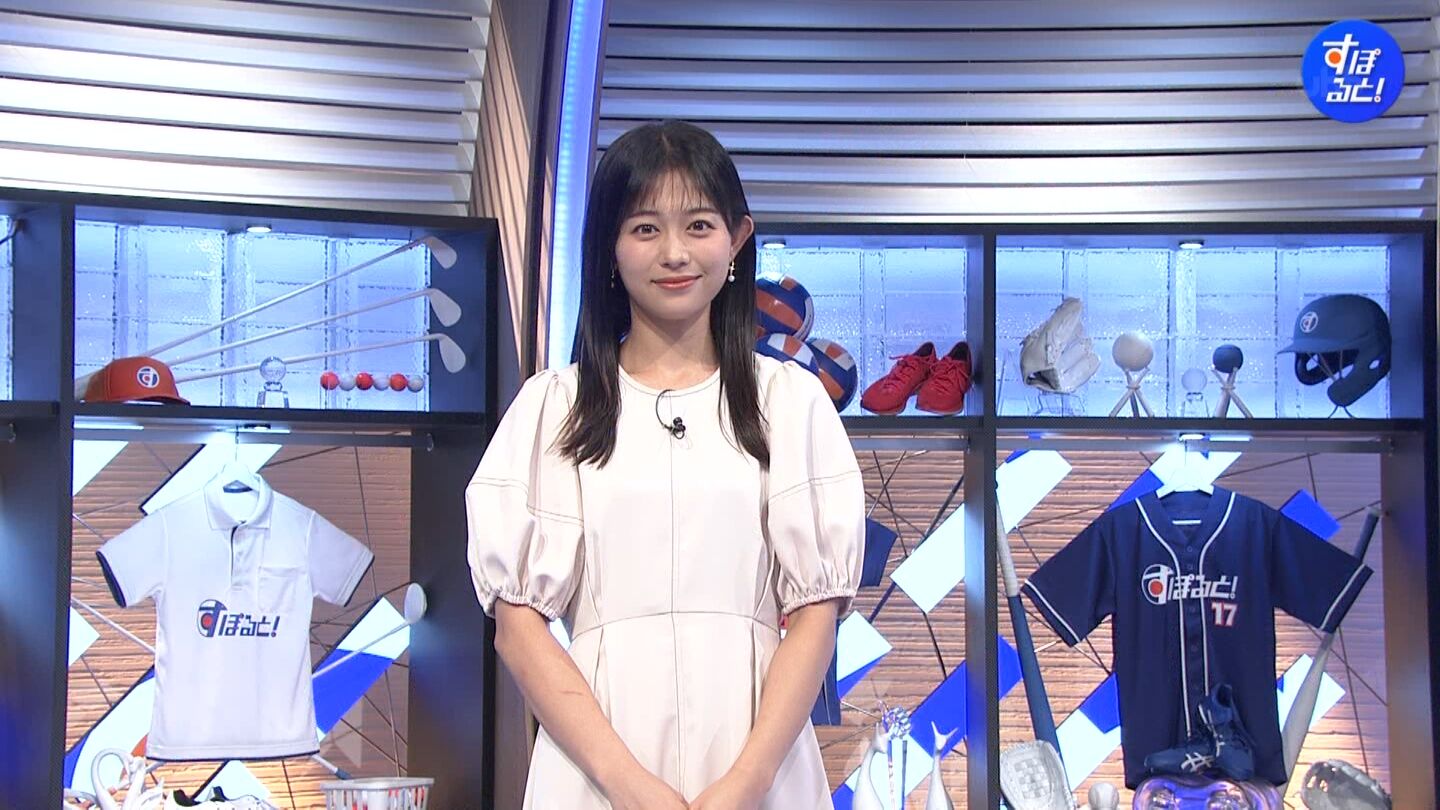 松﨑涼佳アナの画像集 vol.323