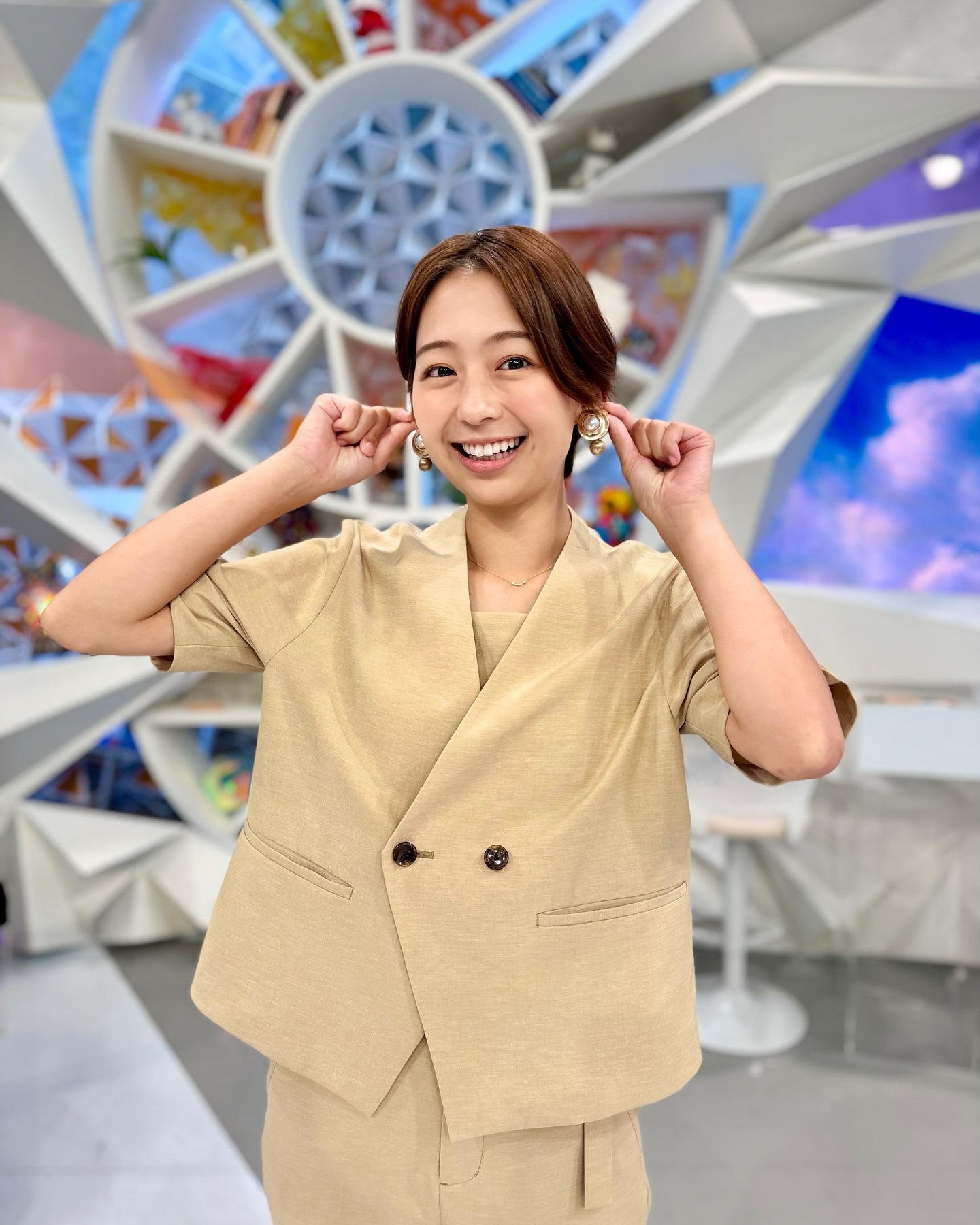 小室瑛莉子アナの画像集 vol.10