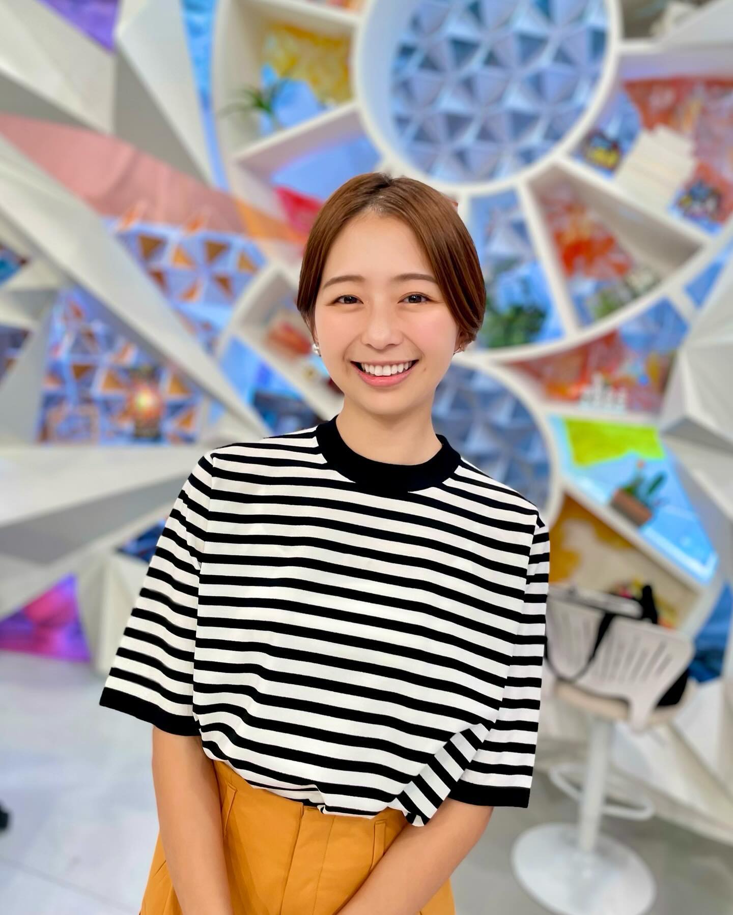 小室瑛莉子アナの画像集 vol.14