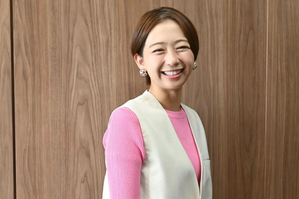 小室瑛莉子アナの画像集 vol.19