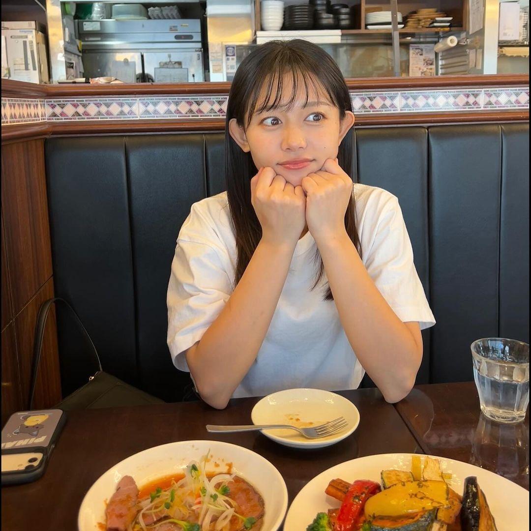 松﨑涼佳アナの画像集 vol.155