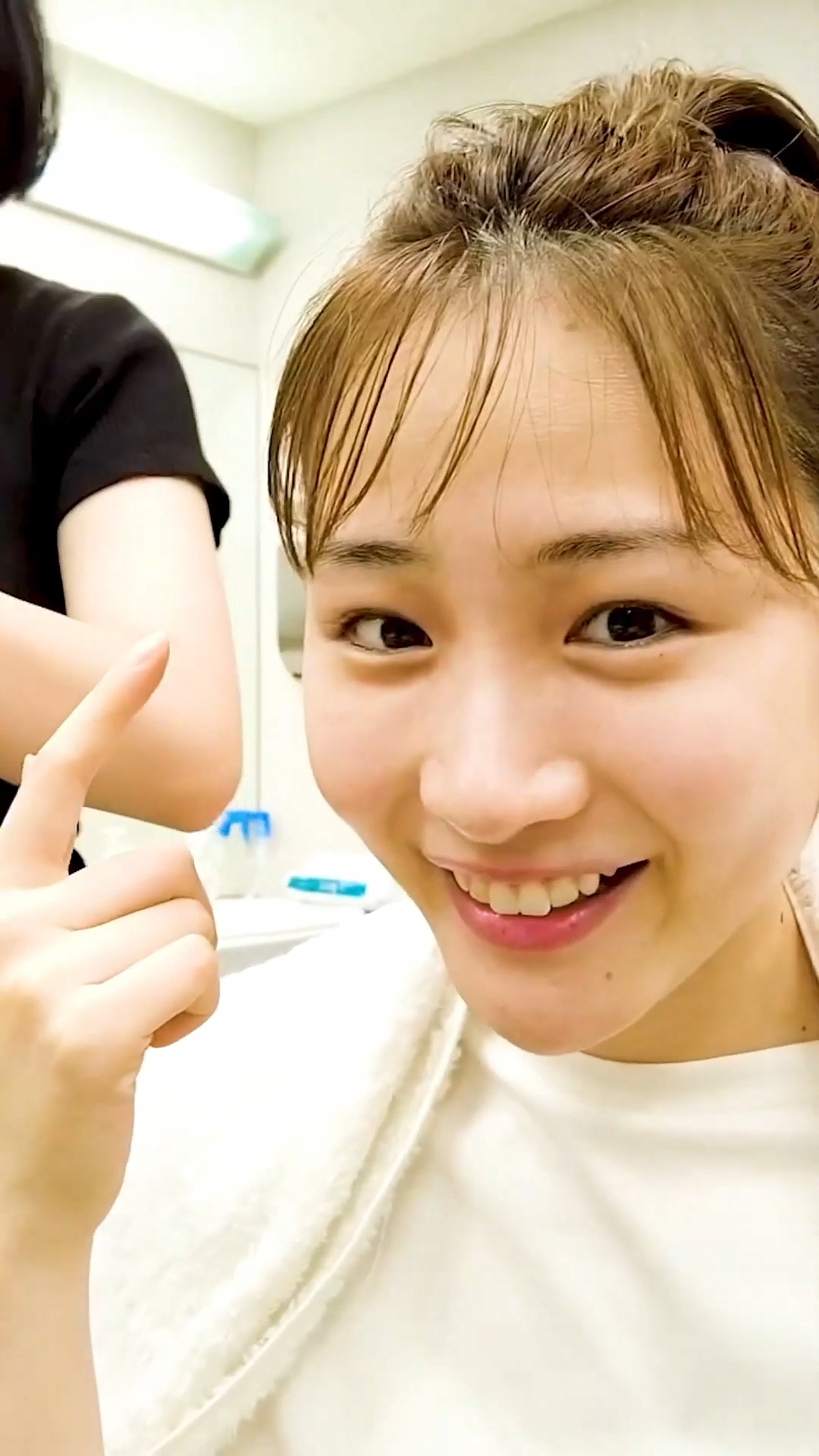 岸本理沙アナの画像集 vol.113