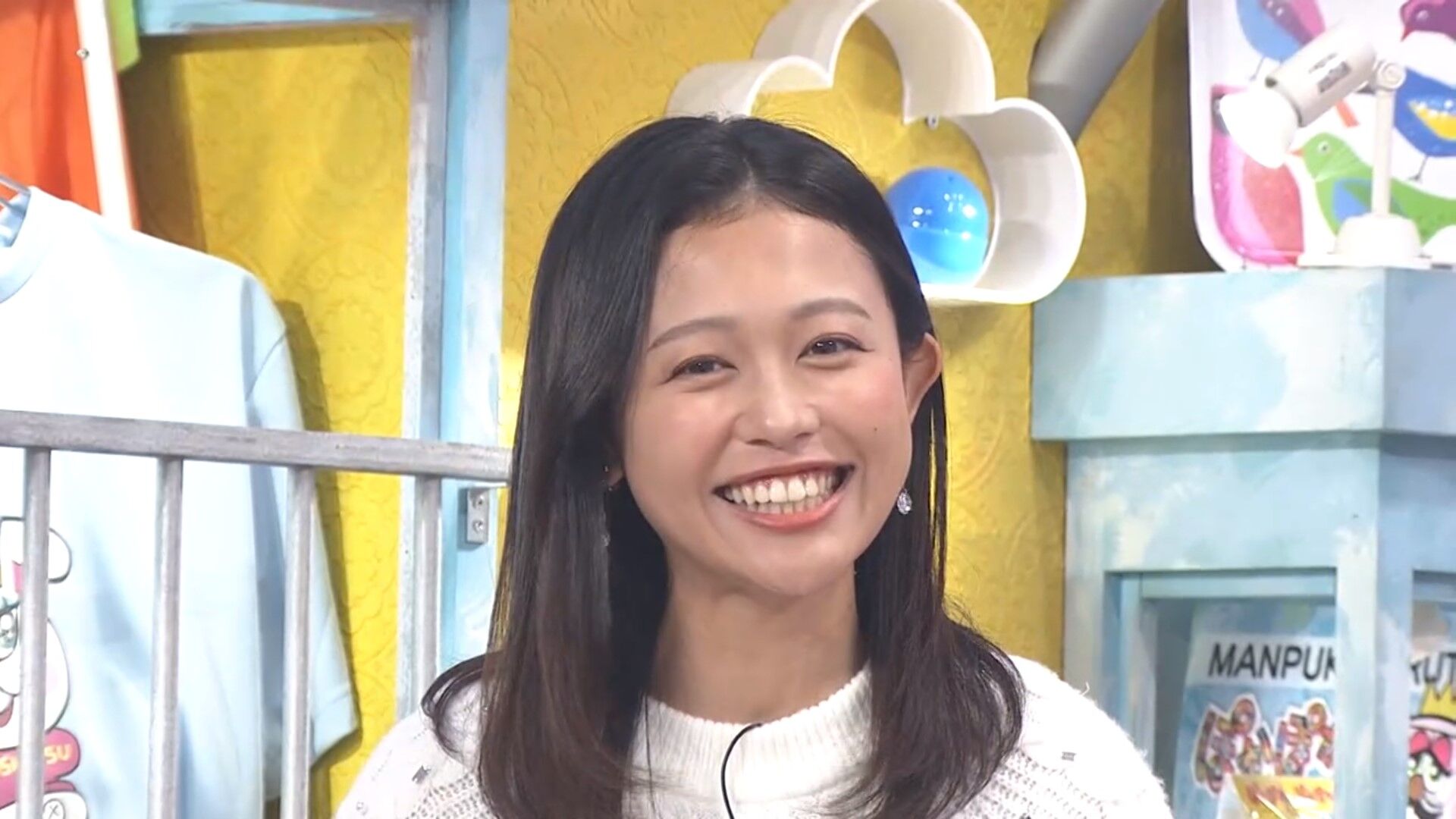 松﨑涼佳アナの画像集 vol.101