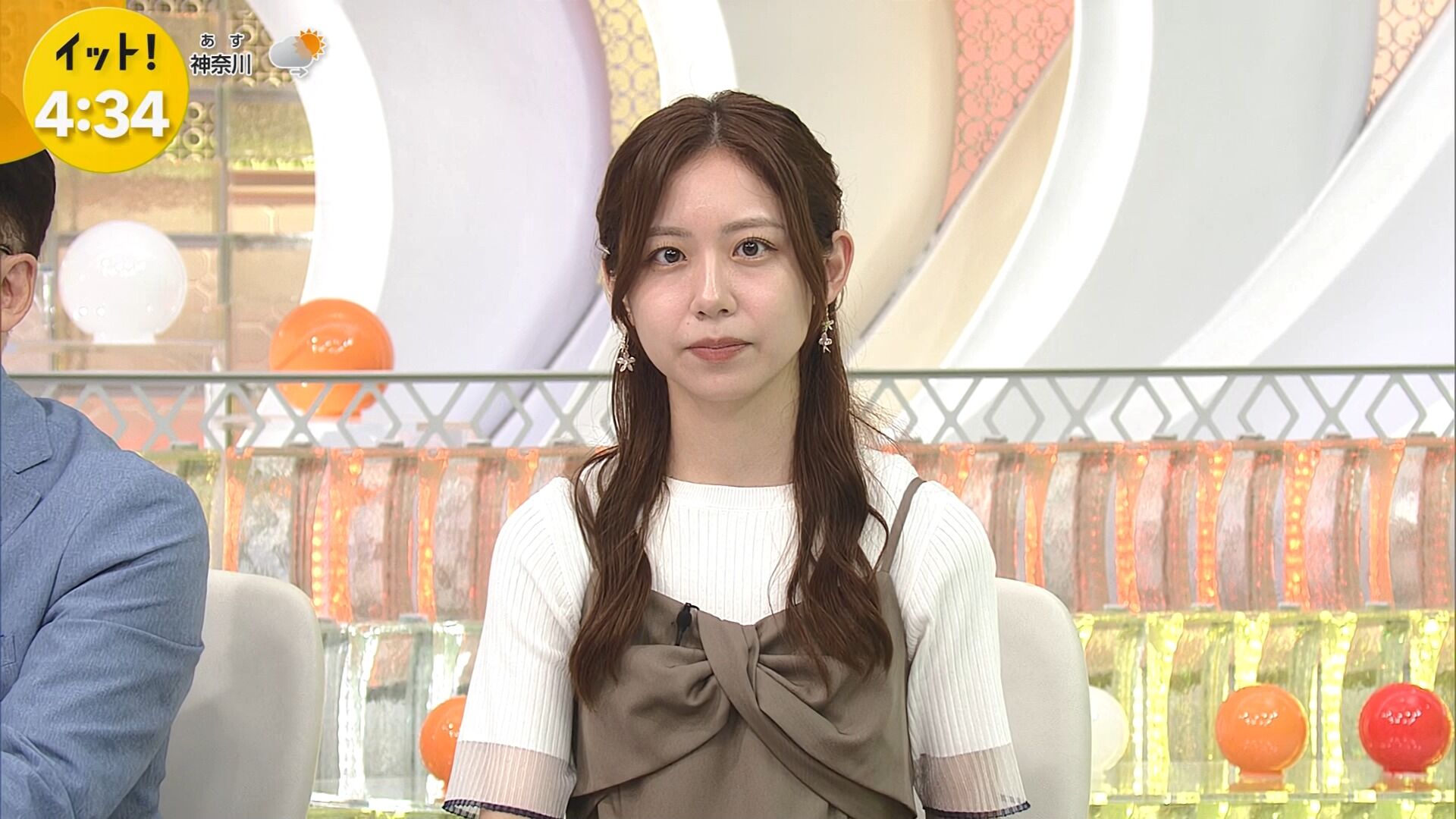 小山内鈴奈アナの画像集 vol.294