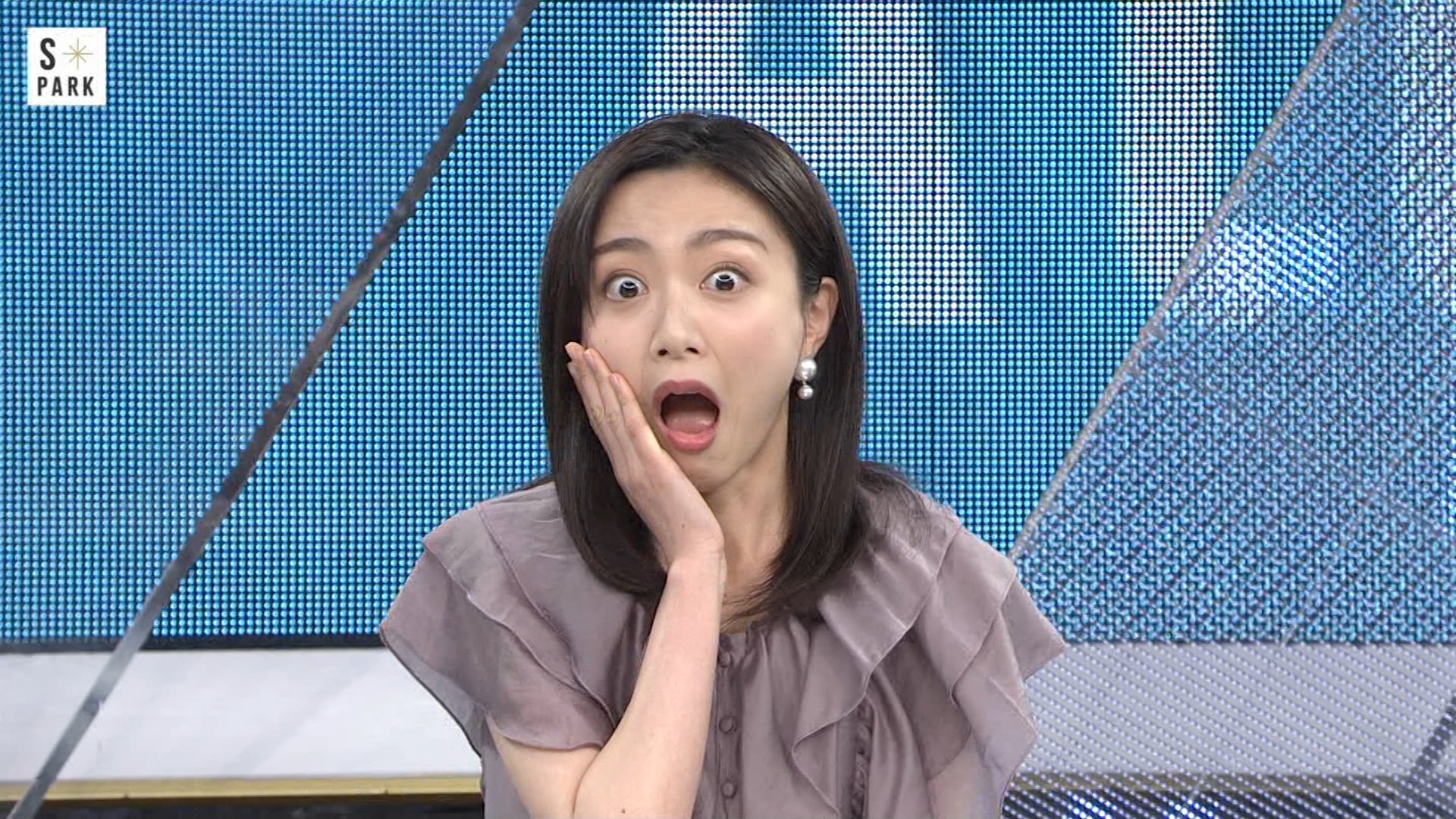 佐久間みなみアナの画像集 vol.77