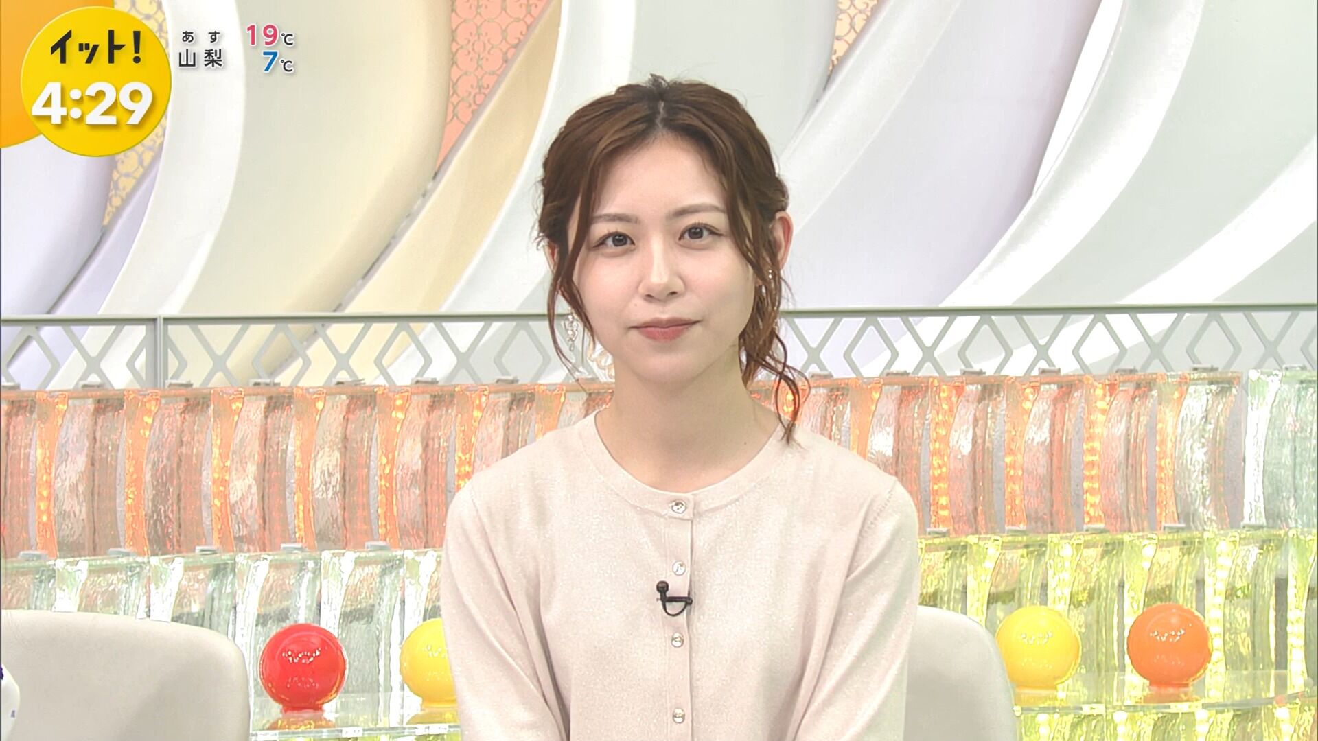 小山内鈴奈アナの画像集 vol.364
