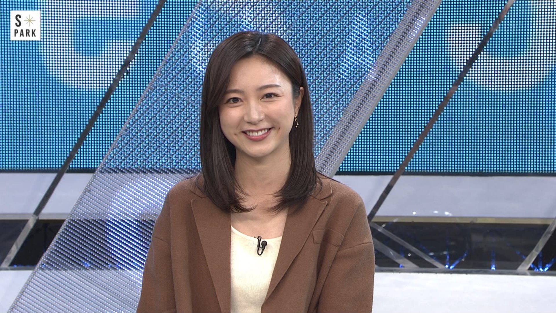 佐久間みなみアナの画像集 vol.302